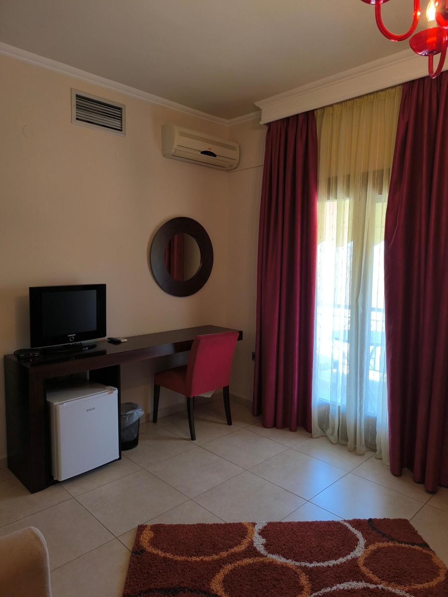 Faraggi Hotel Szimvolí Kültér fotó